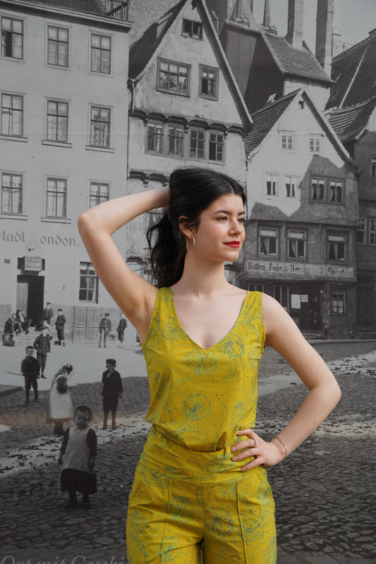 Top Ruby W.E.T. WET by Ines Schneider